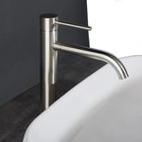 LuxTall Waschbeckenarmatur Gold – Edelstahl Wasserhahn Hoch | Gebürstetes Finish | Einhebel Mischbatterie