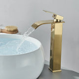 Aurevia Lavaboarmatur – Goldene Lavaboarmatur mit Wasserfallauslauf | Gebürstete Edelstahlarmatur | Einhebelmischer für Warm- und Kaltwasser