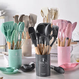 CookMaster Pro Küchenutensilien-Set – 12-teiliges Silikon-Kochset mit Holzgriffen | hitzebeständige Küchenhelfer | stilvolle Premium-Küchenausstattung