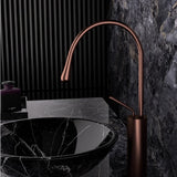 LuxAura Waschbeckenhahn Roségold – Messing Mischbatterie | Drehbarer Wasserhahn | Modernes Badezimmer Design