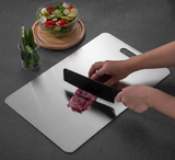 Steelslice Edelstahl-Schneidebrett – doppelseitiges Schneidebrett aus 316 Edelstahl | hygienische Titanbeschichtung | antibakterielles Premium-Küchenbrett
