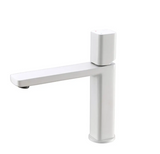 STEELORA Waschtischarmatur Gunmetal – Einhebelmischer aus Messing | Eckiges Design | Modernes Badezimmer-Statement