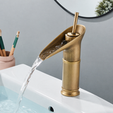 VintageStream Waschbeckenhahn Bronze – Wasserfall Armatur Messing | Einhebel Mischbatterie | Klassisches Bad Upgrade