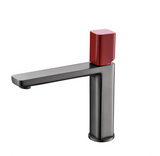 STEELORA Waschtischarmatur Gunmetal – Einhebelmischer aus Messing | Eckiges Design | Modernes Badezimmer-Statement