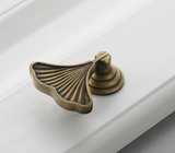 ARCOVIA Halbkreis Möbelgriff aus Messing – Antik Kupfer Schrankgriff | Vintage Design | Elegante Möbelveredelung