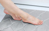VelourStep Bodenmatte Luxus – Memory-Schaum Badteppich | Extra Weich & Sicher | Hoch Saugfähige Fußmatte