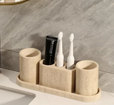 MARBELIA Badezimmer-Set in Natursteinoptik – Keramik Badaccessoires | Zahnbürstenhalter & Seifenspender | Elegantes Spa-Design