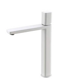 STEELORA Waschtischarmatur Gunmetal – Einhebelmischer aus Messing | Eckiges Design | Modernes Badezimmer-Statement