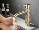 DIAMORA Design Waschtischarmatur Schwarz – Einhebelmischer aus Messing | Luxuriöser Wasserhahn | Elegantes Badezimmer-Highlight