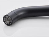 EleganceFlow Waschbeckenarmatur Einhebel – Badarmatur in Schwarz oder Gold | Warm- & Kaltwasser Mischer | Modernes Design