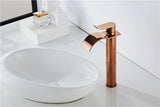 ROSEVANTA Wasserfall Waschbeckenarmatur Roségold – Einhebelmischer aus Messing | Breiter Auslauf | Luxuriöses Bad-Design