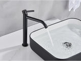 EleganceFlow Waschbeckenarmatur Einhebel – Badarmatur in Schwarz oder Gold | Warm- & Kaltwasser Mischer | Modernes Design