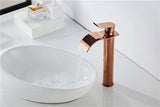 ROSEVANTA Wasserfall Waschbeckenarmatur Roségold – Einhebelmischer aus Messing | Breiter Auslauf | Luxuriöses Bad-Design