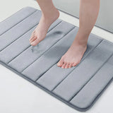 CloudComfort Memory-Schaum Badematte – rutschfeste & wasserabsorbierende Badezimmermatte | extra weich, maschinenwaschbar & modernes 3D-Streifendesign