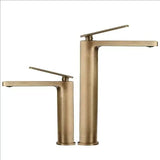 VINTAQUA Wasserfall Waschbeckenarmatur – Antik Design Einhebelmischer | Messing Wasserhahn | Luxuriöser Badstil