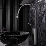 LuxAura Waschbeckenhahn Roségold – Messing Mischbatterie | Drehbarer Wasserhahn | Modernes Badezimmer Design