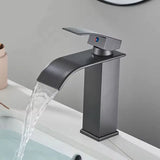 Aurevia Lavaboarmatur – Goldene Lavaboarmatur mit Wasserfallauslauf | Gebürstete Edelstahlarmatur | Einhebelmischer für Warm- und Kaltwasser