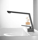 AQUAWAVE Wasserfall Waschbeckenarmatur – Einhebelmischer aus Messing | Wellenauslauf | Modernes Bad-Design