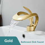 CascadeLume Premium Wasserfall Waschtischarmatur Einhebel Weiß Messing – Moderne Einloch Badarmatur mit Warm- und Kaltwasser | Elegantes Design mit Wasserfallauslauf | Stilvolle Badezimmerlösung