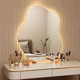 LumoArte LED-Wandspiegel – Skandinavischer Minimalismus mit unregelmäßiger Form