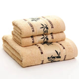 FestivaLuxe Weihnachts-Handtuchset 3-teilig – Baumwoll Badetuchset | Jacquard Design | Schnell saugend & festlich
