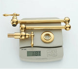 ImperialFlow Luxus-Wandarmatur mit ausziehbarem Topffüller – Schwenkbare Küchenarmatur in gebürstetem Gold | Faltbarer Pot-Filler aus massivem Messing | Elegante Herdarmatur für direktes Befüllen