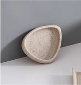 SCANDORA Badezimmer Set Resin – 4-teiliges Badaccessoire Set | Nordisches Design | Stilvolle Organisation