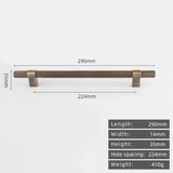 LINEARO Möbelgriff aus Messing 96 mm – Geradliniger Schrankgriff | Gebürstetes Gold & Antikoptik | Zeitloses Design