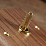 NobleWood Kippschalter aus Walnussholz 1–4 Fach – Messinghebel Lichtschalter | Edles Retro-Design | Integrierte USB-Option