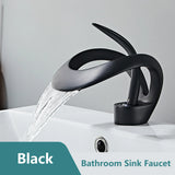 CascadeLume Premium Wasserfall Waschtischarmatur Einhebel Weiß Messing – Moderne Einloch Badarmatur mit Warm- und Kaltwasser | Elegantes Design mit Wasserfallauslauf | Stilvolle Badezimmerlösung