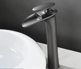 AquaSilva Wasserfall Waschtischarmatur Einhebelmischer – Weiße Mischbatterie | Sanfter Wasserfluss | Modernes Badezimmerdesign