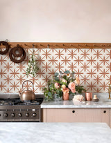 TerraMosaik Fliesenaufkleber selbstklebend – Boho Terrakotta Design für Wand & Boden | Wasserfest | Mediterranes Wohngefühl