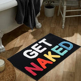 FLUFFORA Get Naked Badematte – Shaggy Mikrofaser Teppich 50×80 cm | Rutschfest & Extra Weich | Modernes Statement Design