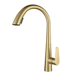GoldFlow Küchenarmatur mit Ausziehbrause – Edelstahl Spültischmischer in Gebürstetem Gold | Flexibler Wasserhahn | Modernes Küchendesign