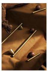 NATUROX Möbelgriff mit Holzakzent 128 mm – Bronze Metallgriff mit Walnussholz | Moderner Schrankgriff | Warme Designoptik