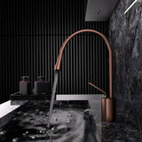 LuxAura Waschbeckenhahn Roségold – Messing Mischbatterie | Drehbarer Wasserhahn | Modernes Badezimmer Design