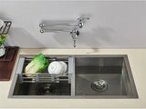 Designer Wand Wasserhahn Küche Goldoptik – Kaltwasserarmatur | Schwenkbarer Hahn | Platzsparend & Elegant