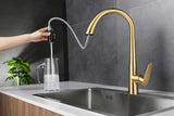 GoldFlow Küchenarmatur mit Ausziehbrause – Edelstahl Spültischmischer in Gebürstetem Gold | Flexibler Wasserhahn | Modernes Küchendesign
