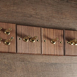 NobleWood Kippschalter aus Walnussholz 1–4 Fach – Messinghebel Lichtschalter | Edles Retro-Design | Integrierte USB-Option