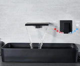 Waterval Wastafelkraan – Dubbele Handvatten | Chroom & Mat Zwart | 2-Gats Wand- of Tafelmontage
