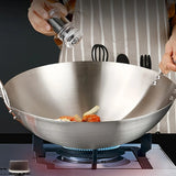 ProCook Edelstahl-Wok mit Doppelgriffsystem – Großvolumiger Profi-Wok | Unbeschichteter Kochwok für gleichmäßige Hitzeverteilung | Robuster Küchenwok für intensives Braten & Schmoren