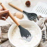 CookMaster Pro Küchenutensilien-Set – 12-teiliges Silikon-Kochset mit Holzgriffen | hitzebeständige Küchenhelfer | stilvolle Premium-Küchenausstattung