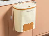 SpaceClean Wandmülleimer für Küche & Badezimmer – platzsparender Abfalleimer mit Deckel | 8,5L / 12L für Schranktür, Unterspüle & Bioabfall