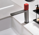 STEELORA Waschtischarmatur Gunmetal – Einhebelmischer aus Messing | Eckiges Design | Modernes Badezimmer-Statement