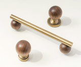 NATUROX Möbelgriff mit Holzakzent 128 mm – Bronze Metallgriff mit Walnussholz | Moderner Schrankgriff | Warme Designoptik