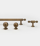HeritageGrip T-Stangengriff aus Massivmessing – Antiker Möbelgriff im Retro-Stil | 192 mm Lochabstand | Langlebige Premium Qualität